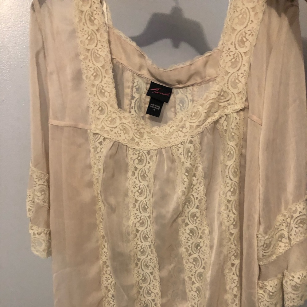 ****SOLD*******4 lightweight top